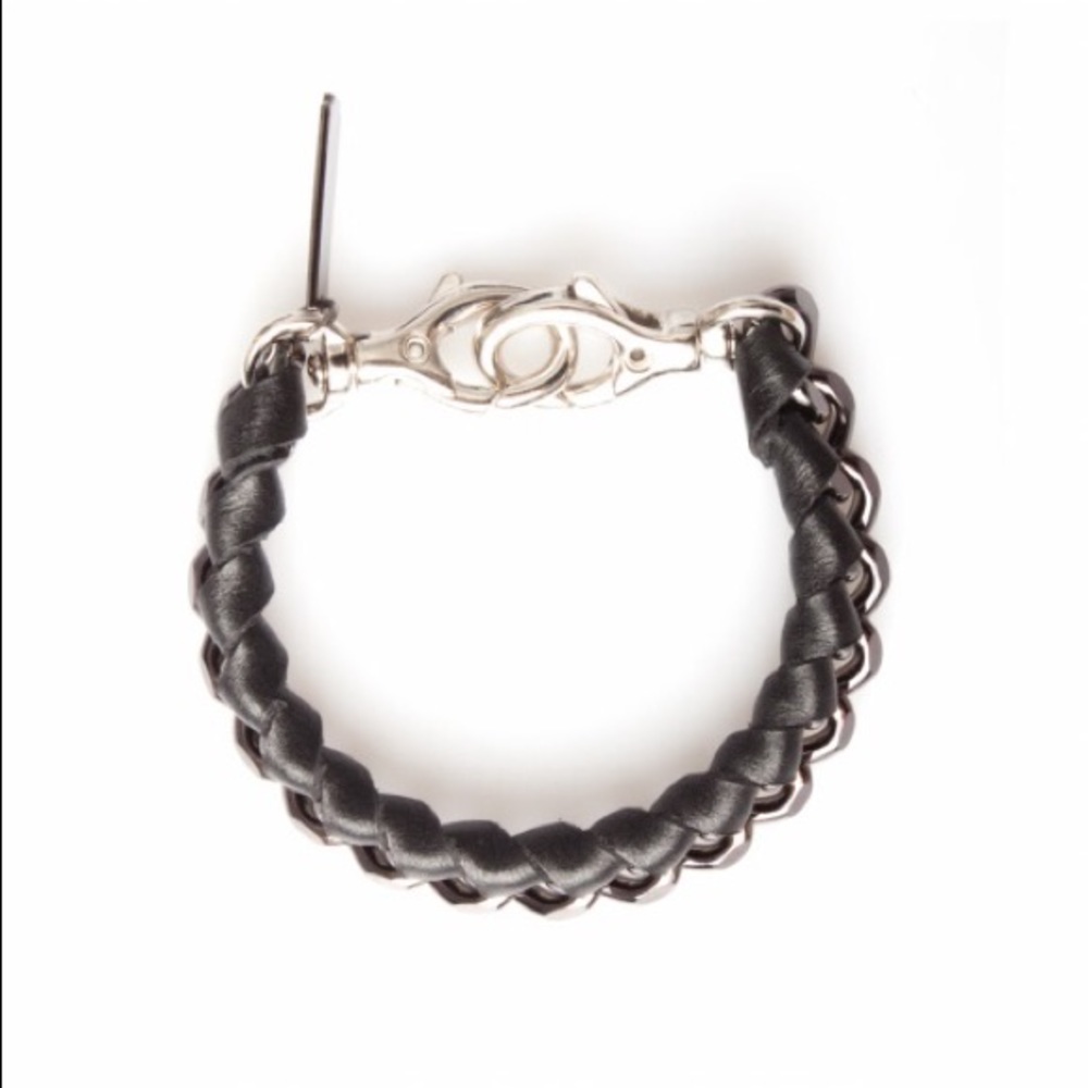 - Moutton Collet Woman’s Leather & Metal Bracelet